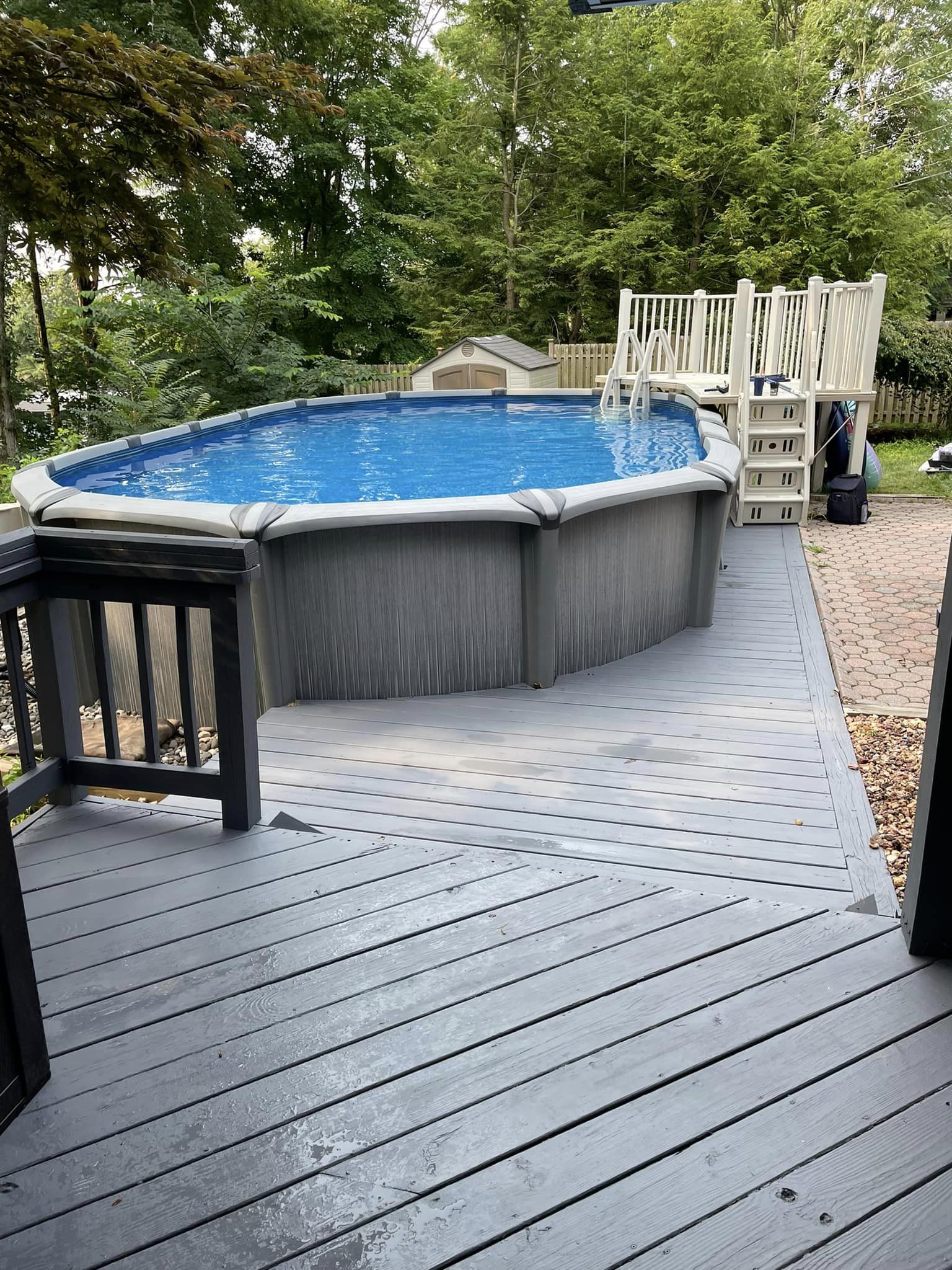 Finished deck by Wright Deck Builders